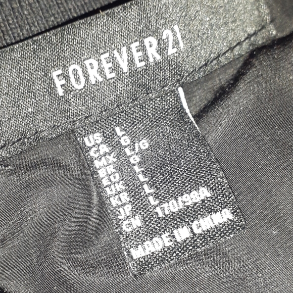 Forever 21 Quilted Flower Jacket - Picture 8 of 8